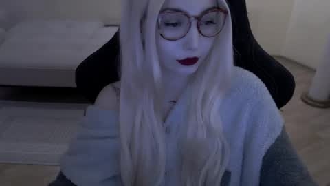 Lilith online show from April 22, 12:01 pm