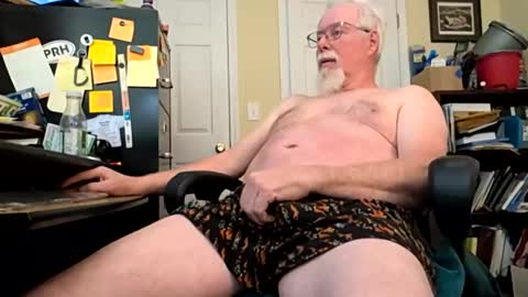 frostygoat online show from February 25, 1:43 pm