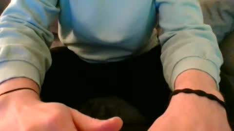 Frowxy online show from October 23, 9:48 pm