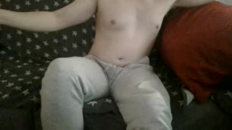 Frowxy online show from January 1, 1:26 am