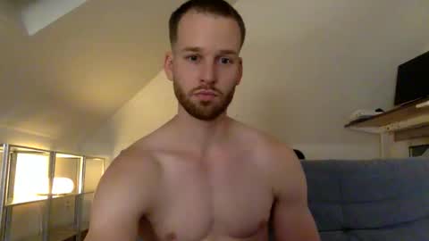 frozenyoga online show from October 2, 9:02 pm