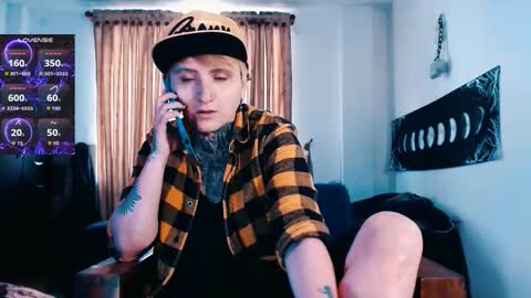          HEHIM  online show from November 22, 4:27 pm