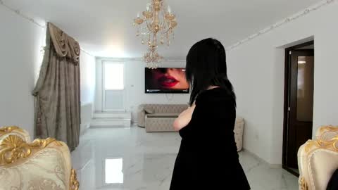 Snapshot of fuckable_one chatting on February 20, 10:27 am Angelique online show from February 20, 10:27 am
