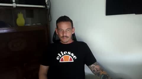 Snapshot of fuckforlife76 chatting on October 13, 6:48 am Tony online show from October 13, 6:48 am