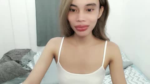 fuckingsexy143 online show from November 22, 12:42 am