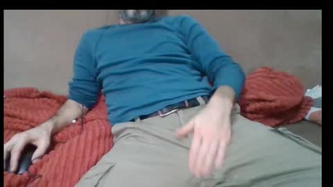 Bruchus online show from December 22, 7:53 pm