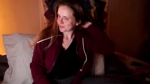 Snapshot of fuckmypussyplz1 chatting on March 5, 1:31 am fuckmypussyplz1 online show from March 5, 1:31 am