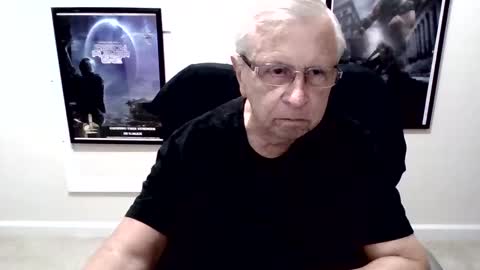 Snapshot of funclemike chatting on September 25, 3:41 pm funclemike online show from September 25, 3:41 pm
