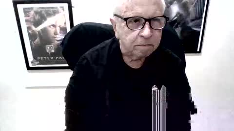 Snapshot of funclemike chatting on October 19, 4:00 pm funclemike online show from October 19, 4:00 pm
