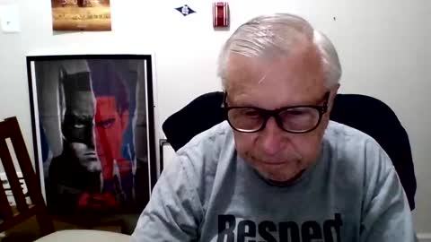 Snapshot of funclemike chatting on September 10, 7:04 pm funclemike online show from September 10, 7:04 pm