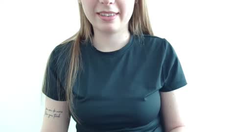 Emma online show from March 10, 11:36 am