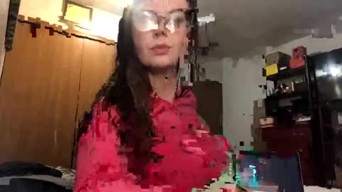 Snapshot of funflirt97 chatting on January 10, 4:12 am Linnys Palace online show from January 10, 4:12 am
