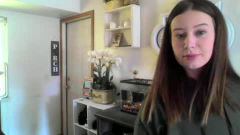 Snapshot of funflirt97 chatting on September 16, 4:54 pm Linnys Palace online show from September 16, 4:54 pm
