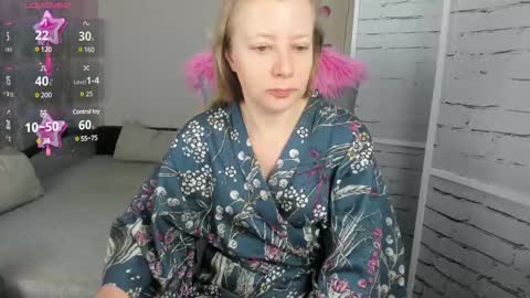 funny_bunny4 online show from February 10, 9:47 pm