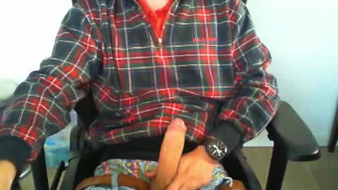 YWhiteNiceMan online show from September 28, 4:05 pm