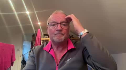 funtime88888 online show from December 18, 2:56 pm