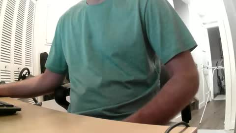 Funtimes3957 online show from June 6, 5:24 am