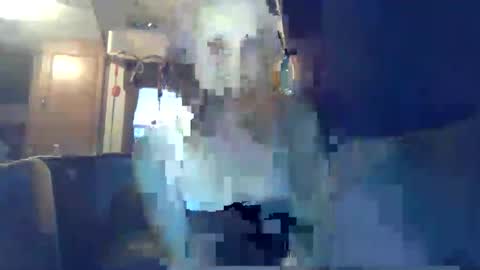 Fushia online show from July 18, 3:52 am