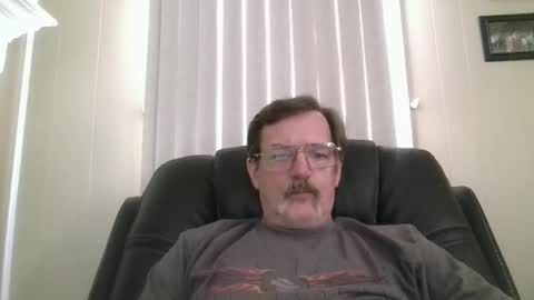 fxson8 online show from March 21, 5:39 pm