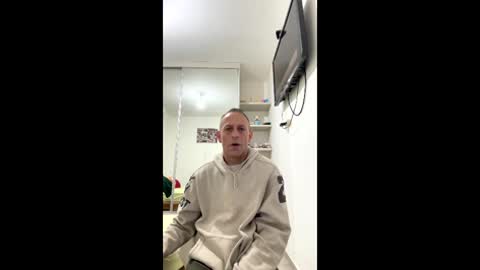 g103031910303 online show from February 27, 3:26 pm