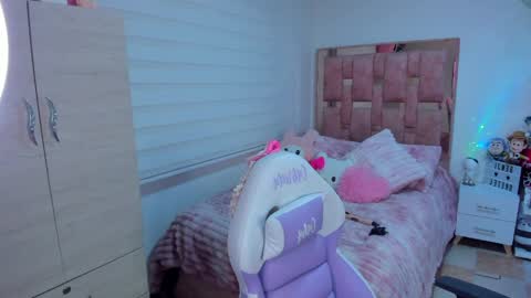 Gabriela online show from April 7, 4:47 am