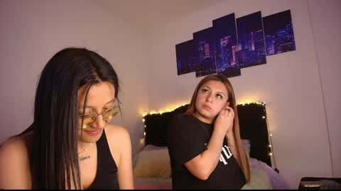 Snapshot of gabbie_kook chatting on February 28, 3:59 am gabbie_kook online show from February 28, 3:59 am