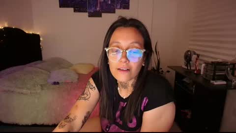 Snapshot of gabbie_kook chatting on March 9, 3:22 am gabbie_kook online show from March 9, 3:22 am