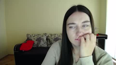 Snapshot of gabby_di chatting on September 27, 9:18 am Jaklin online show from September 27, 9:18 am