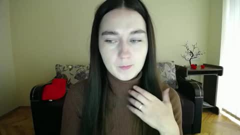 Snapshot of gabby_di chatting on September 30, 8:03 am Jaklin online show from September 30, 8:03 am