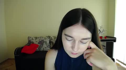 Snapshot of gabby_di chatting on September 22, 8:51 am Jaklin online show from September 22, 8:51 am