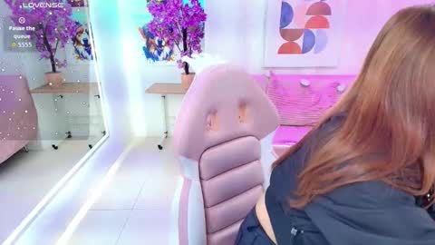 gabby_evanns online show from December 17, 11:50 am