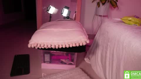 Carolina online show from April 10, 10:20 am