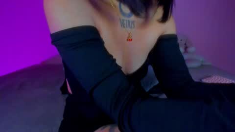 Gabriela online show from March 4, 1:57 am