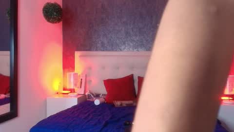 Snapshot of gabrielacortez chatting on February 4, 10:24 pm GABRIELA online show from February 4, 10:24 pm