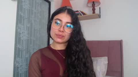 GabrielaRossa online show from March 3, 9:05 pm