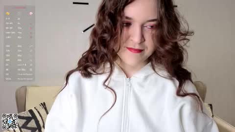 Stacy online show from February 7, 6:11 pm