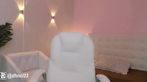 Gabriella online show from November 12, 9:28 pm