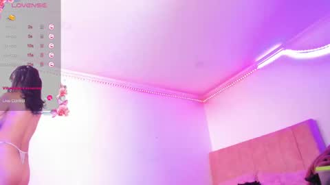   online show from October 22, 11:34 am