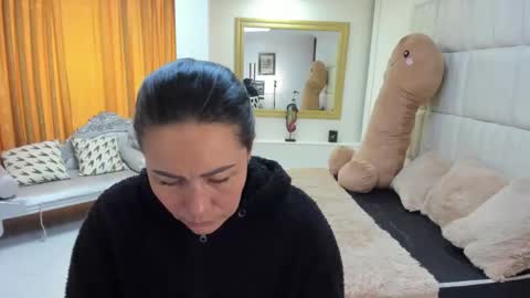 gabriela online show from November 11, 2:19 pm