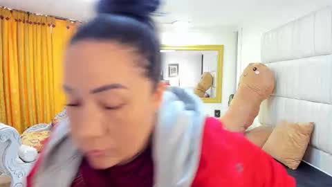 Snapshot of gaby_trent chatting on October 20, 3:50 pm gabriela online show from October 20, 3:50 pm