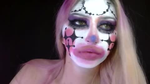 gabygumms online show from December 23, 5:24 am