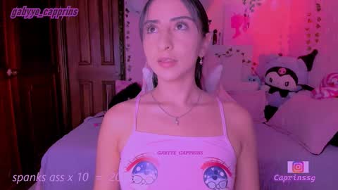 gabyye capprins online show from January 10, 1:33 am