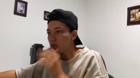 Snapshot of gadiel_sex chatting on September 29, 10:42 pm gadiel_sex online show from September 29, 10:42 pm