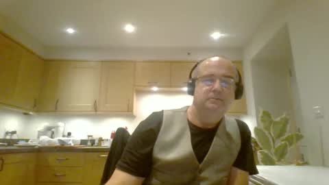 Snapshot of galacx chatting on December 8, 6:39 pm galacx online show from December 8, 6:39 pm