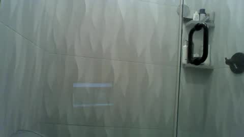 BBC t online show from April 7, 7:16 pm