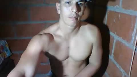 gattitosexy_95 online show from April 30, 4:23 pm