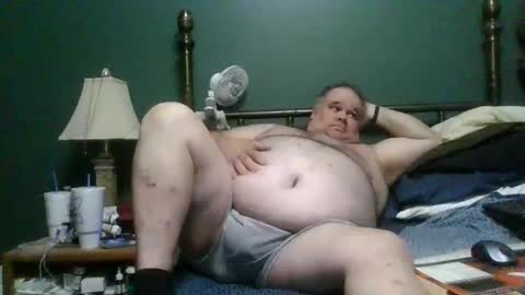 Snapshot of gaydaddy48 chatting on January 25, 8:00 pm Kenny online show from January 25, 8:00 pm