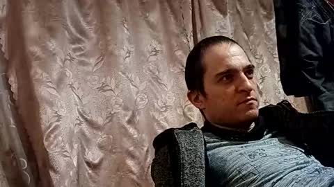 gdsfhg27lk online show from March 19, 2:50 am