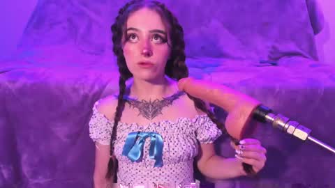 gear4kitty online show from April 26, 4:04 pm