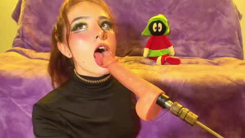 gear4kitty online show from April 30, 2:49 am